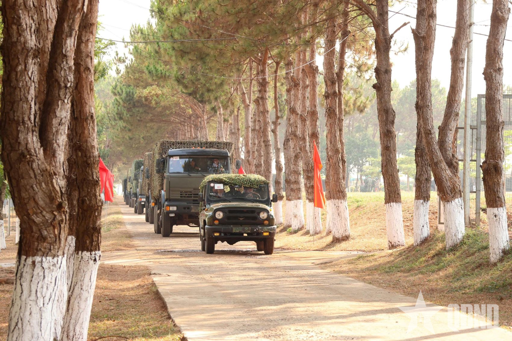 Quân đoàn 34 tham quan, học tập làm mẫu chuyển trạng thái sẵn sàng chiến đấu tại Lữ đoàn 234